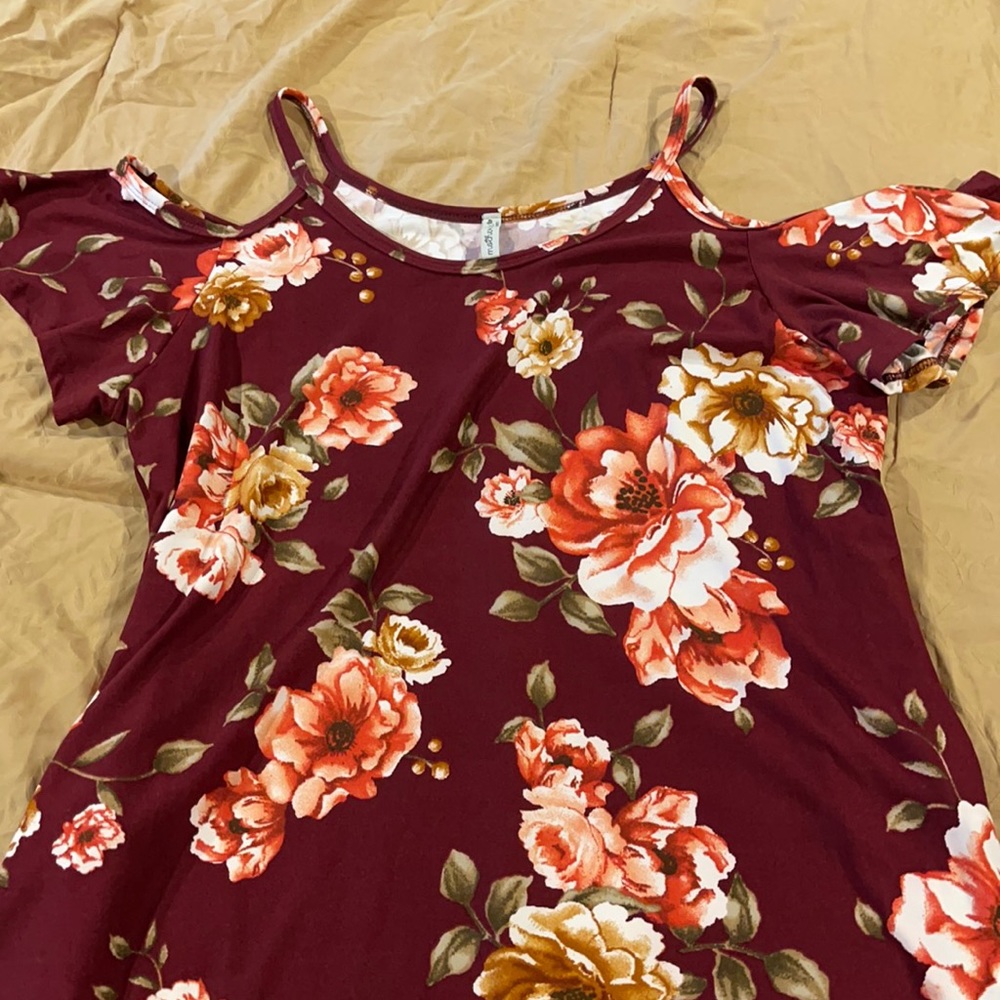 Maternity dress with pockets